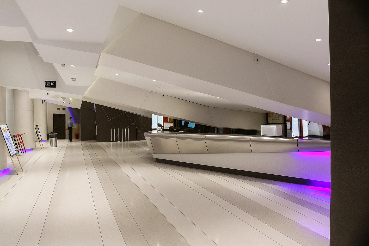 Cubic Mall Public Space in Chembur, Mumbai image 6
