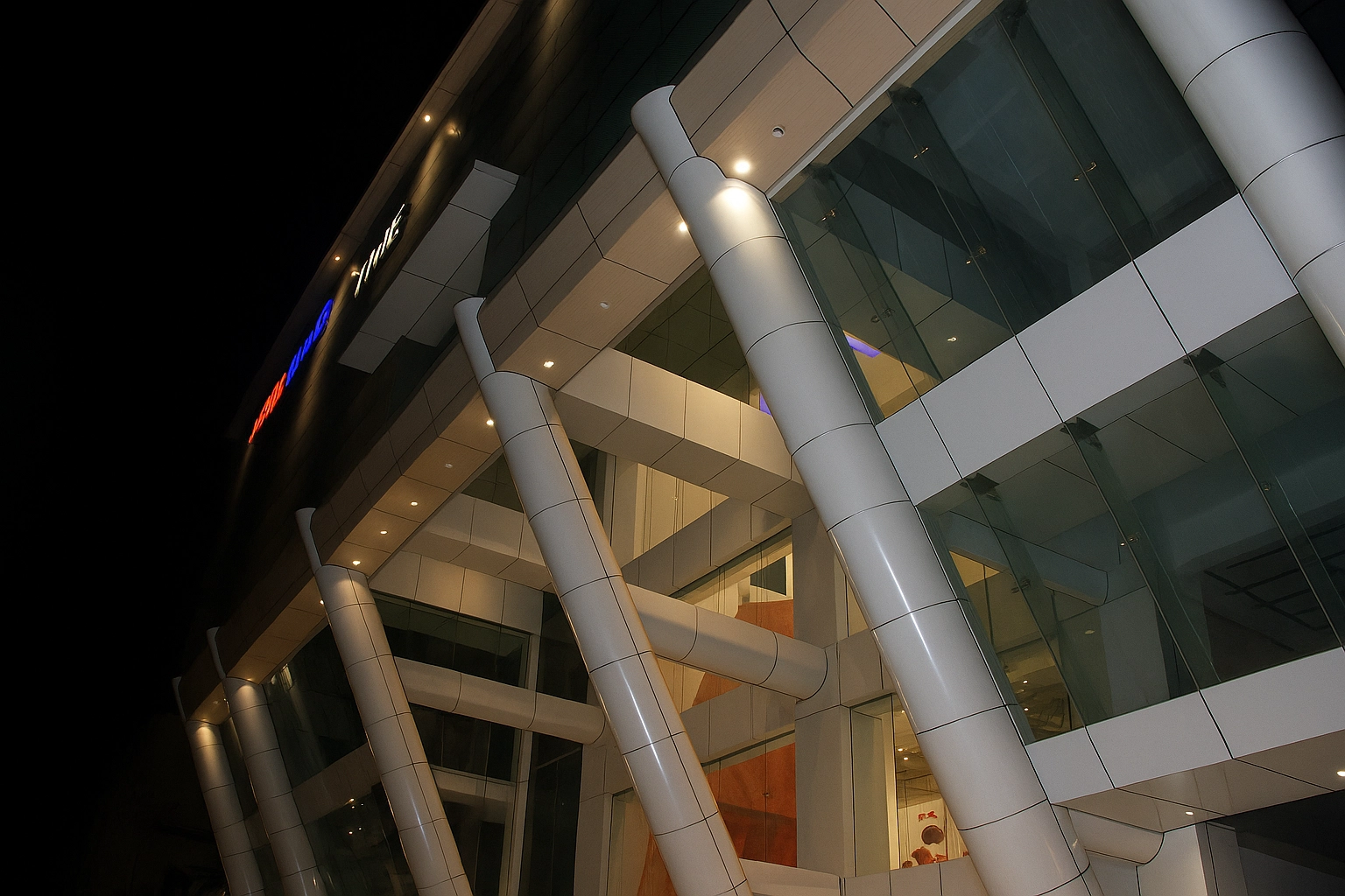 Cubic Mall Public Space in Chembur, Mumbai image 4