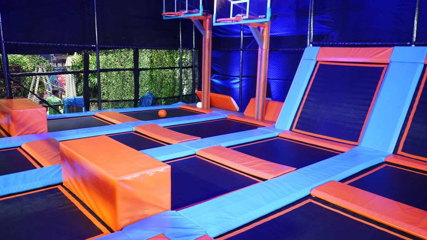 Smaaash Seawoods Entertainment in Navi Mumbai image 1