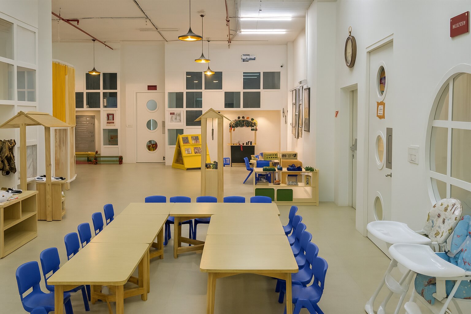 Vivero International Schools interiors (40+ locations) Education in Pan India image 4
