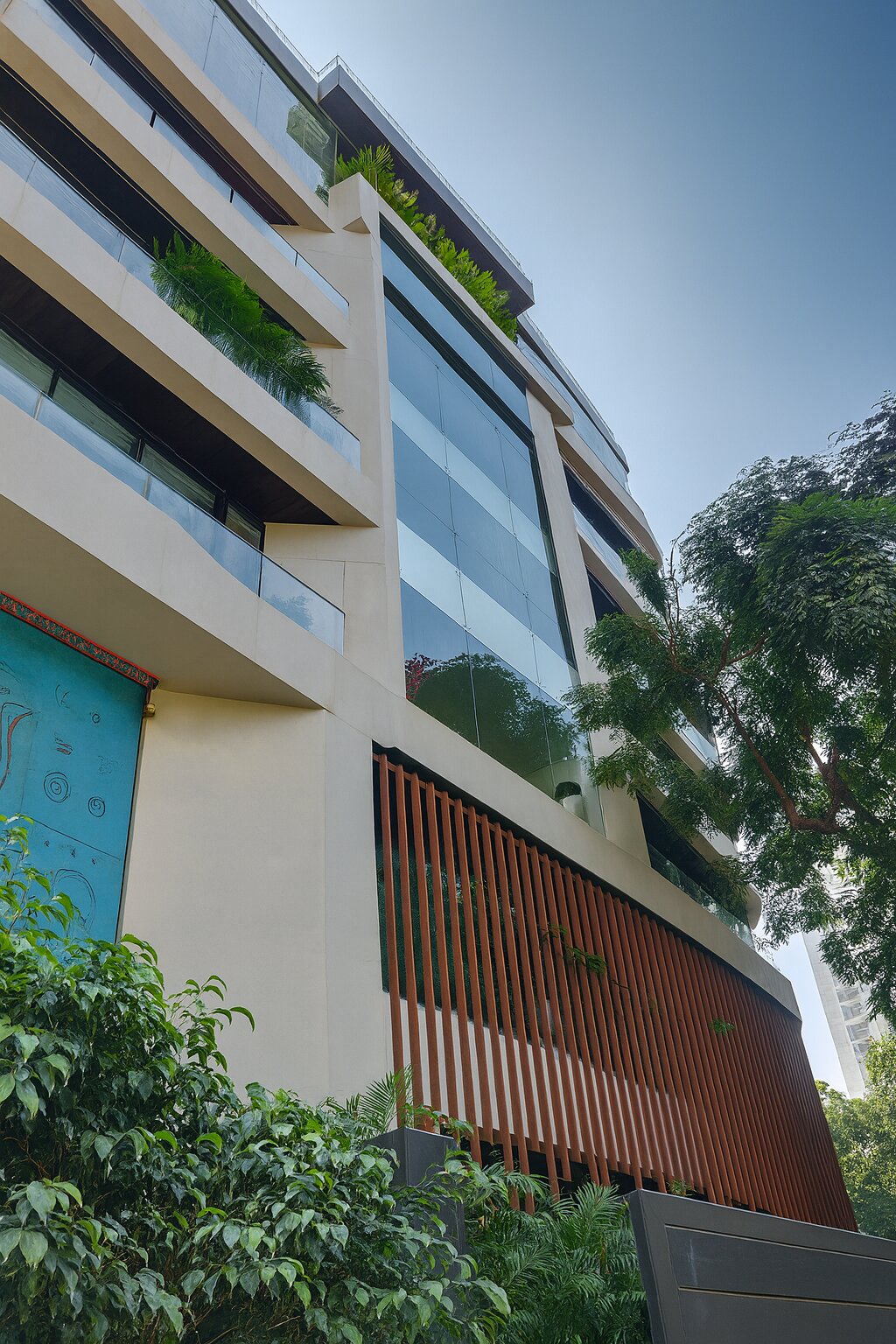 Pedder Road Bungalow Residential in Mumbai image 6