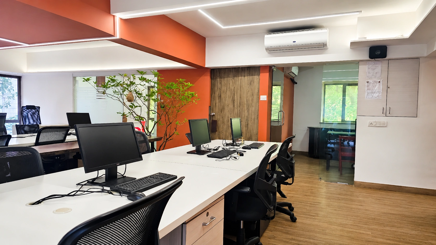 Commercial Office Commercial in Mumbai India image 6
