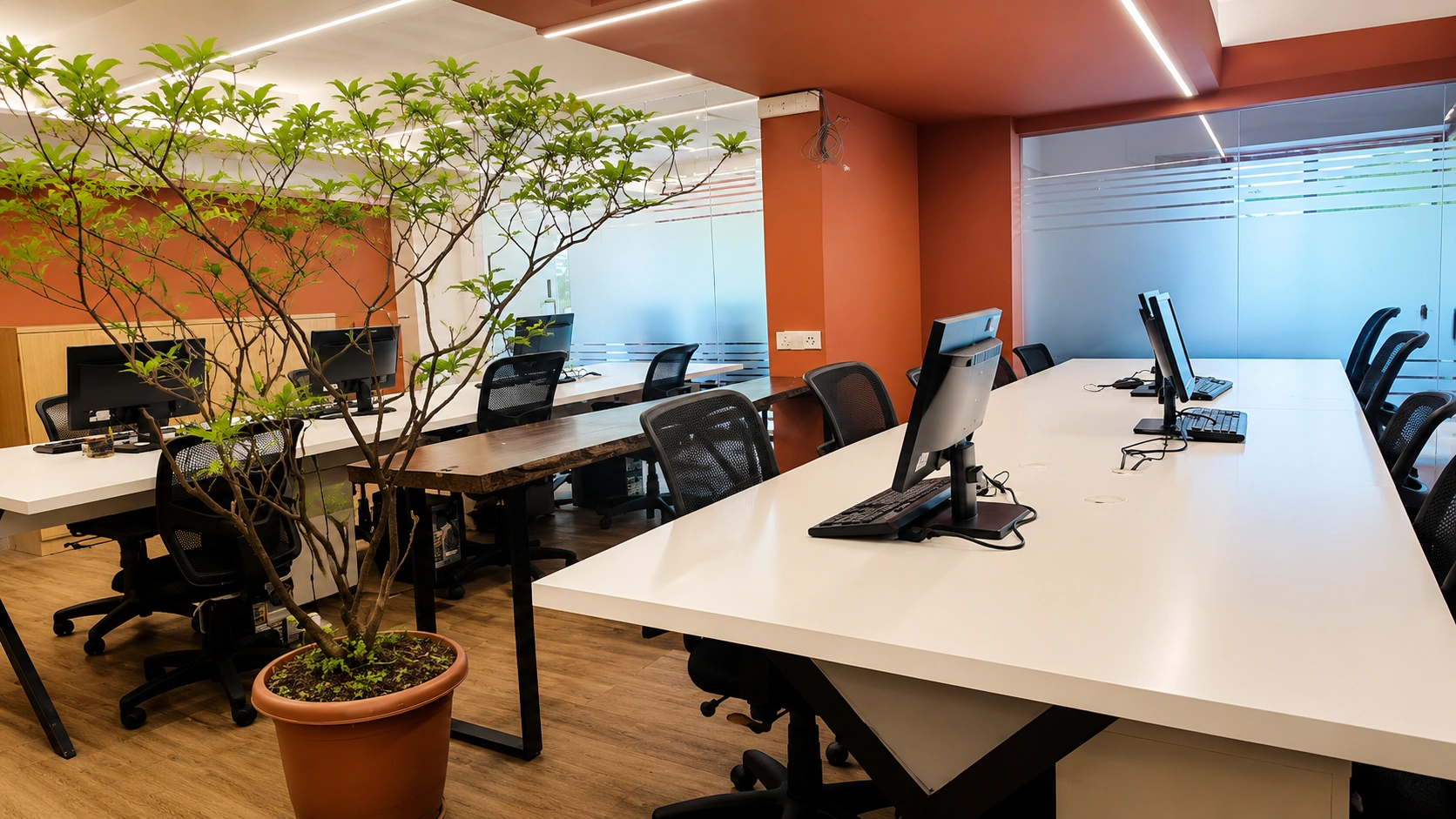Commercial Office Commercial in Mumbai India image 4