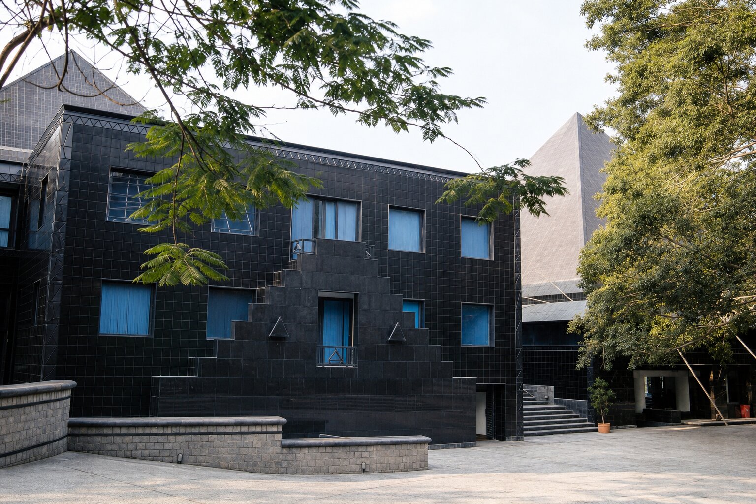Osho Ashram Spiritual in Pune India image 6